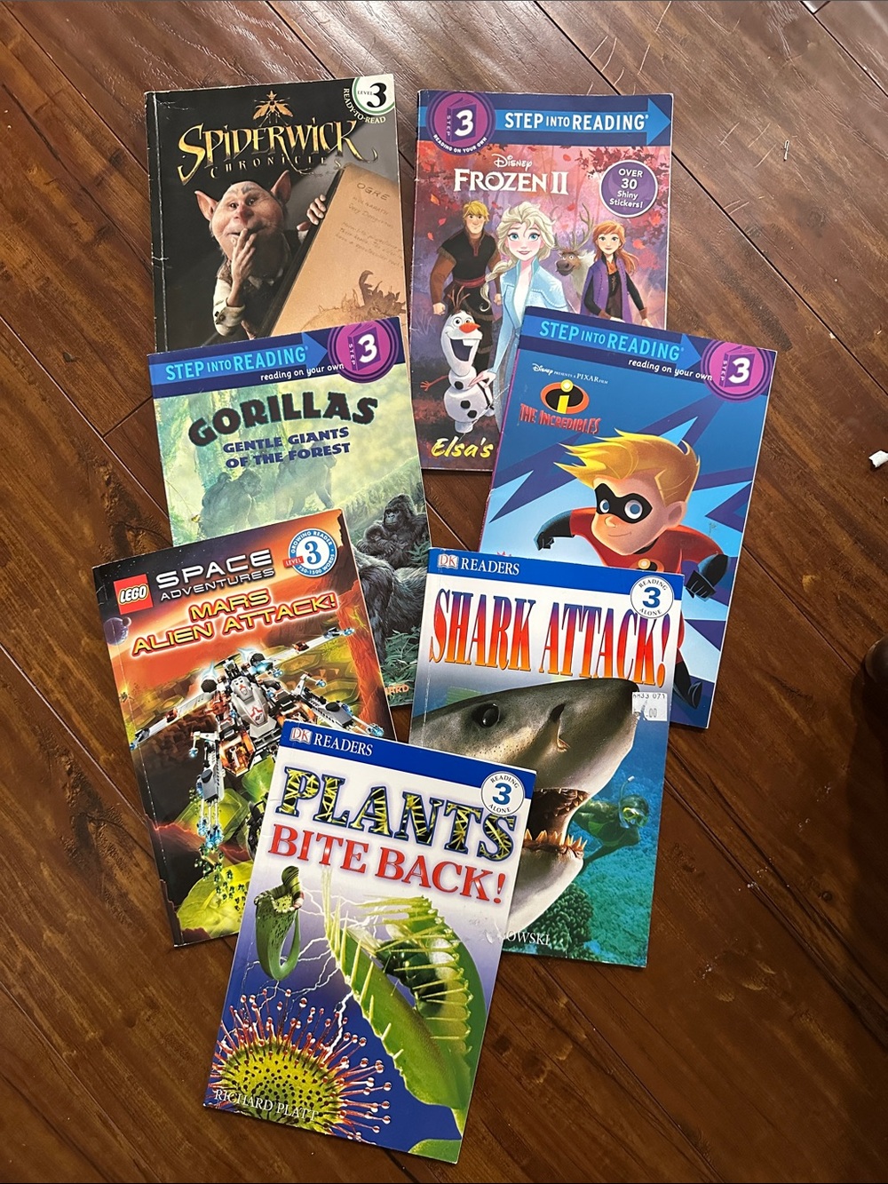 7 Level 3 Reader Books LEGO Frozen II Incredibles Spiderwick Shark OOP Bundle